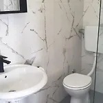 Aurora Apartment *