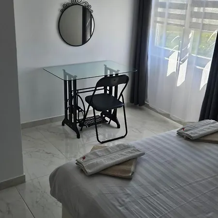 Aurora Appartement *