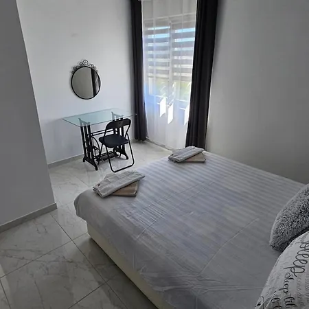 Aurora Apartman Jezera