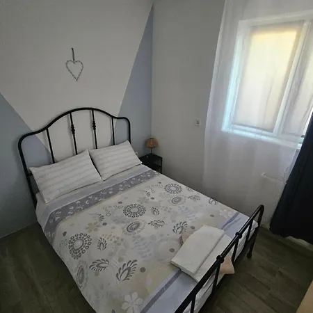 Apartment Aurora