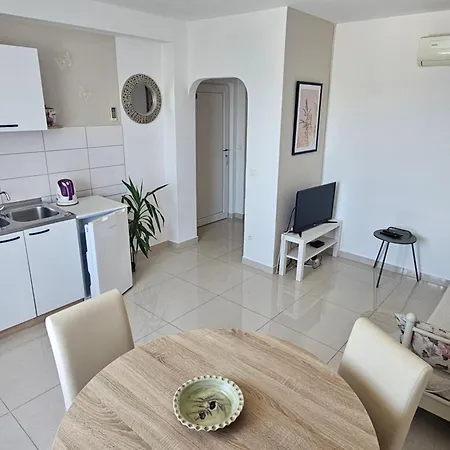 Aurora Appartement Jezera