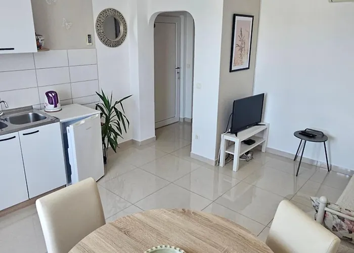 Aurora Apartamento Jezera